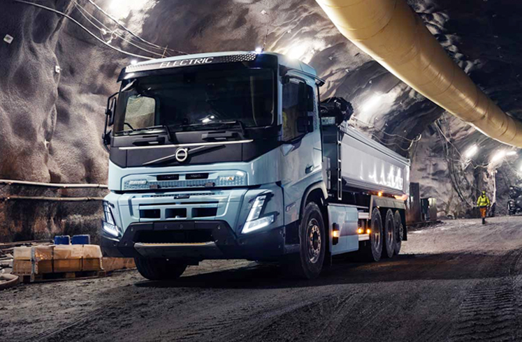 On Test: Volvo FM Electric & FMX Electric - Trucking