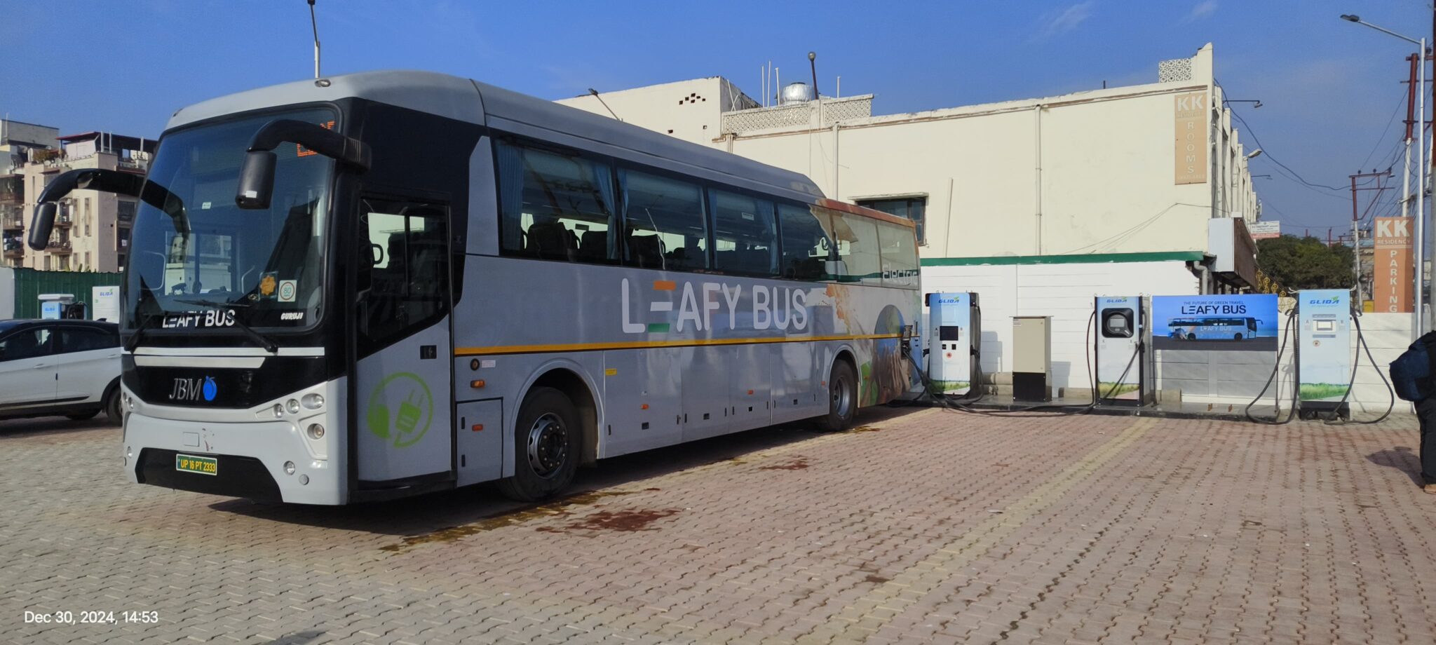 Bus Sector Leafybus sets new benchmark with 900 Kms daily utilisation using ...